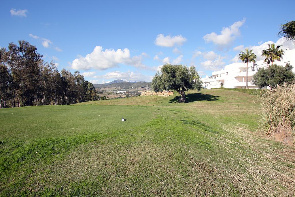 Sunny Golf Apartment Estepona Esterno foto